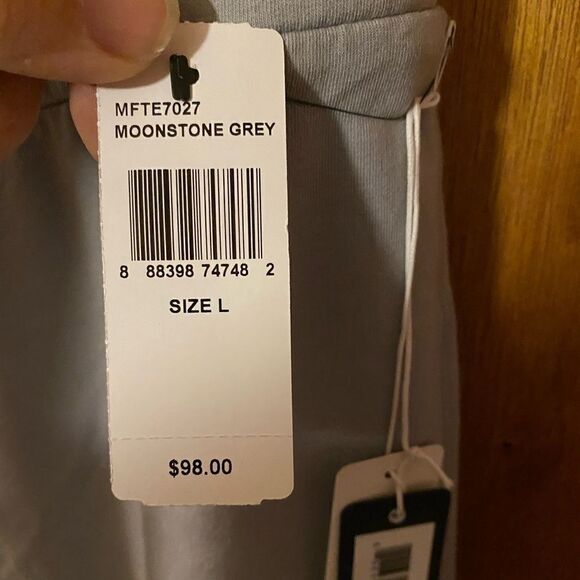 Nydj bottoms - Picture 3 of 4